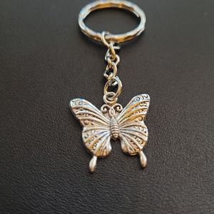 🌻Butterfly bag charm/ Keychain